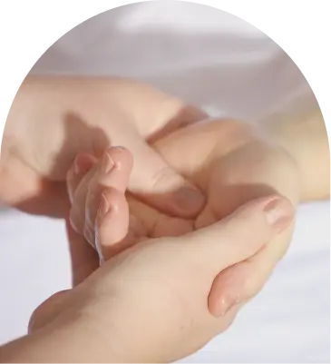 Massage de l'intérieur de la main